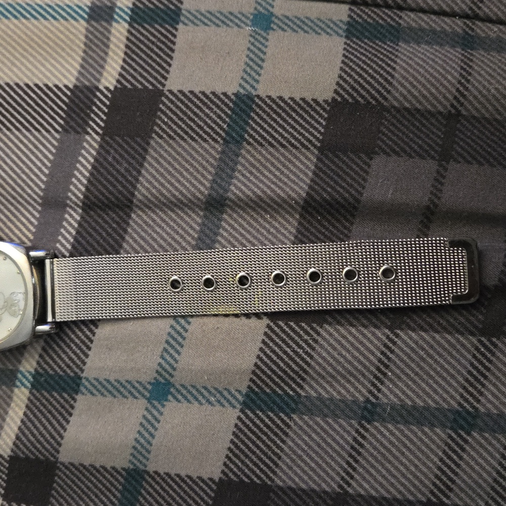 Disney Mickey Mouse Watch - Picture 4 of 8